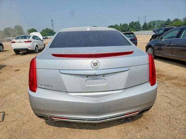 2014 CADILLAC XTS Luxury