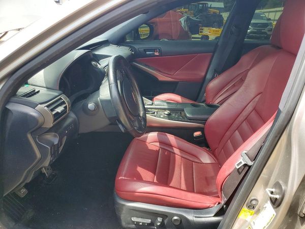 2016 LEXUS IS
