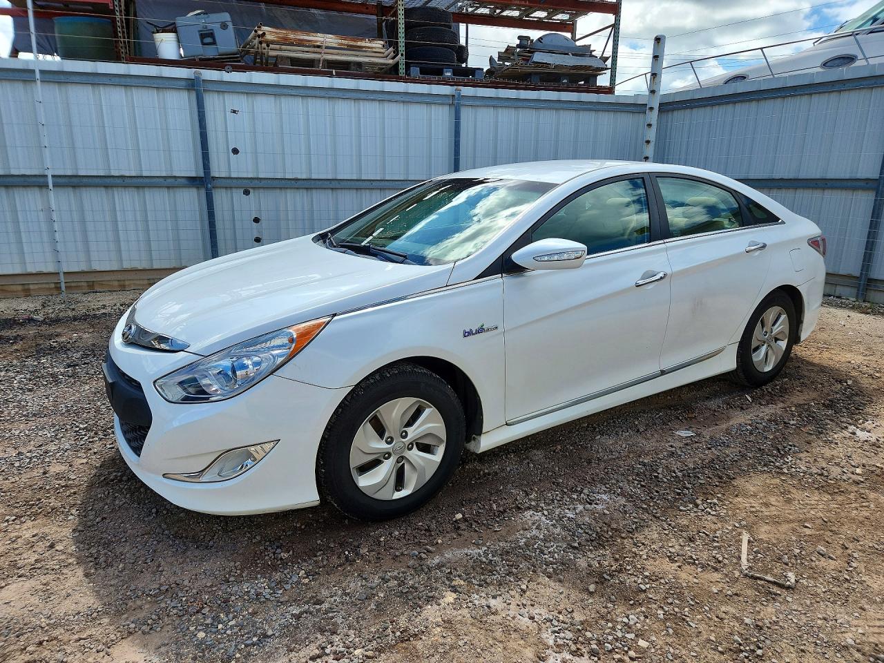 2014 HYUNDAI SONATA Hybrid/ Hybrid Limited — Front 3/4