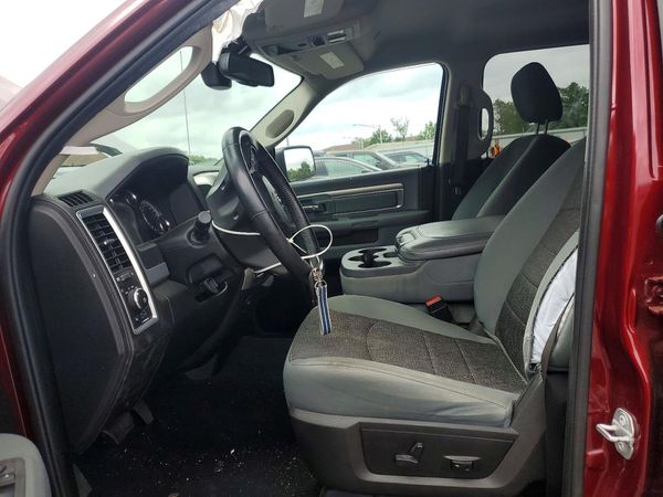 2019 RAM 1500 CLASSIC SLT