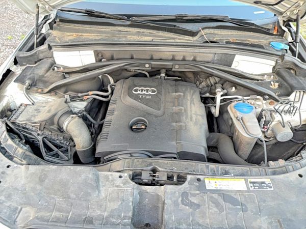 2013 AUDI Q5 Premium Hybrid