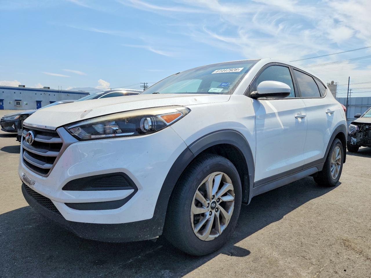 2017 HYUNDAI TUCSON SE (no options)