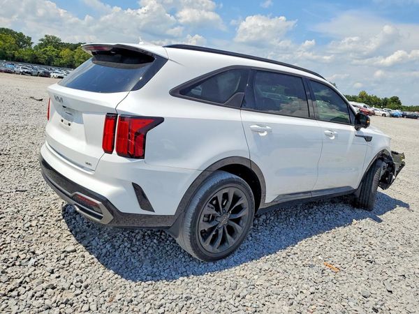 2023 KIA SORENTO