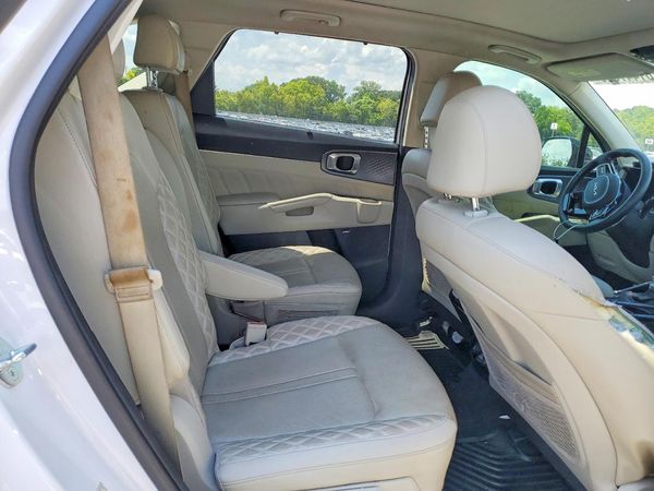 2023 KIA SORENTO