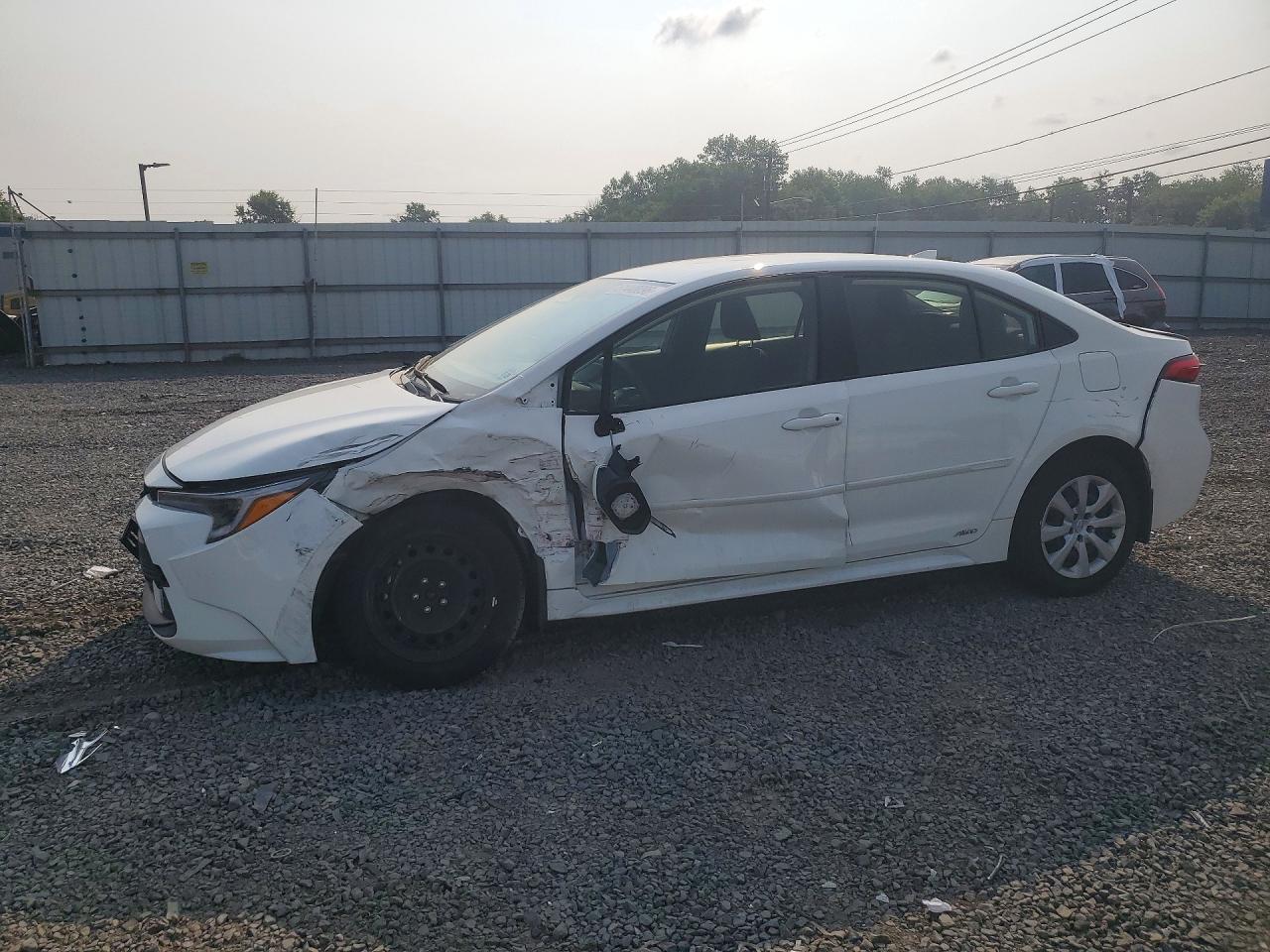 2024 TOYOTA COROLLA