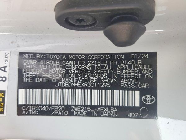 2024 TOYOTA COROLLA