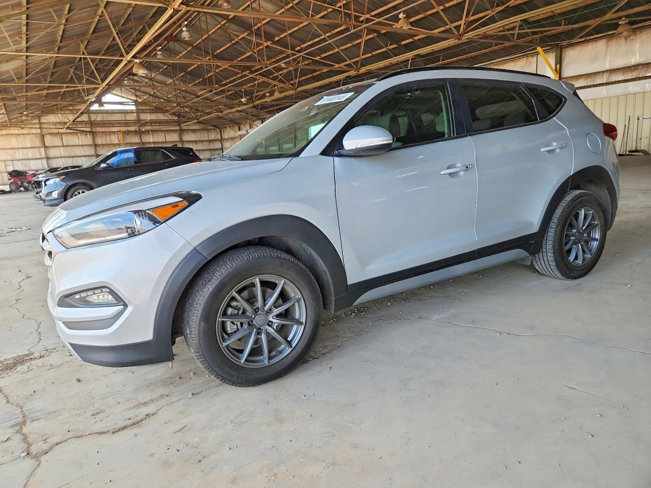 2017 HYUNDAI TUCSON