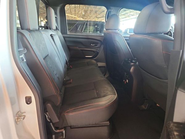 2024 NISSAN TITAN