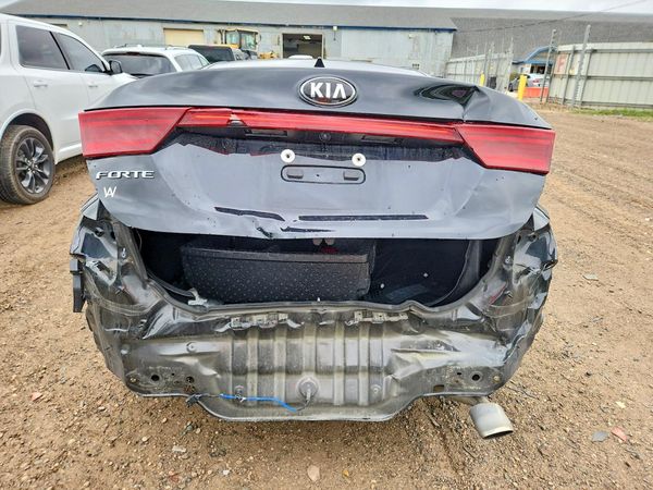 2020 KIA FORTE FE, LXS