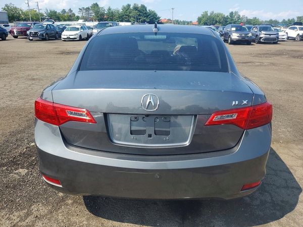 2013 ACURA ILX 20 TECH