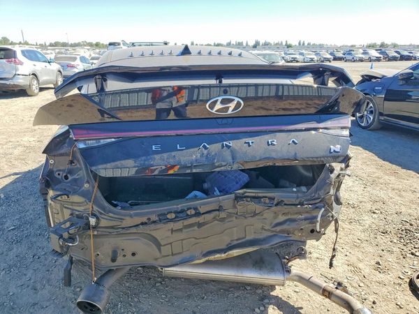 2022 HYUNDAI ELANTRA