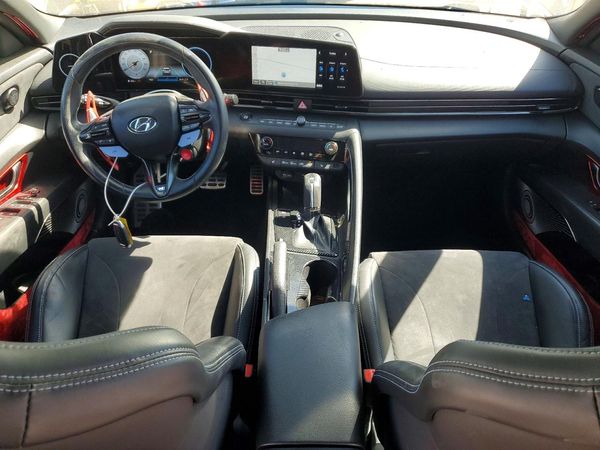 2022 HYUNDAI ELANTRA