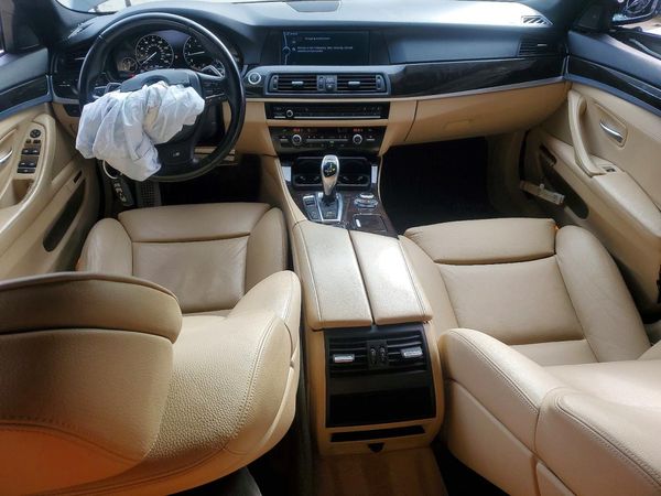 2012 BMW 550