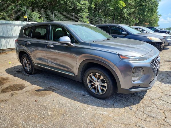 2019 HYUNDAI SANTA FE SE