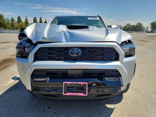 2025 TOYOTA 4RUNNER