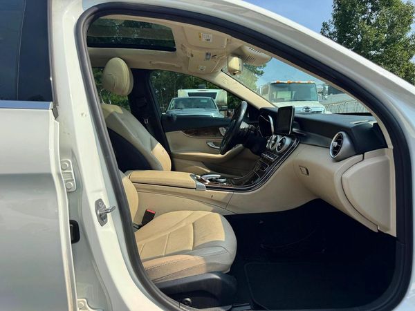 2017 MERCEDES-BENZ C C300d-4M