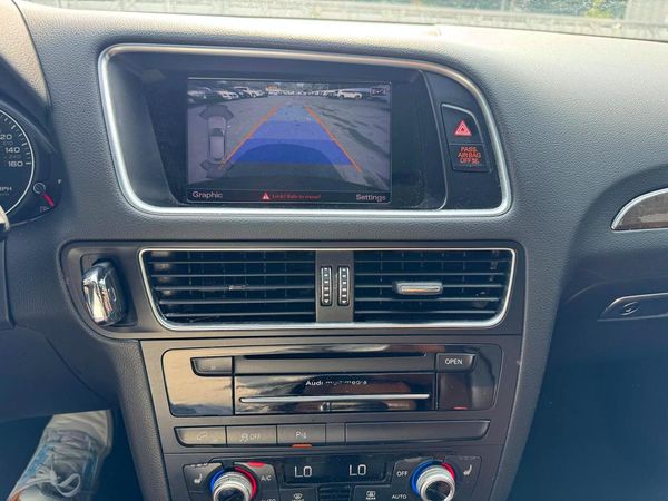 2017 AUDI Q5 quattro Premium