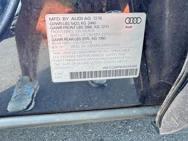 2017 AUDI Q5 quattro Premium