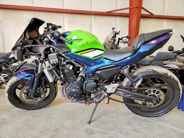 2025 KAWASAKI EX
