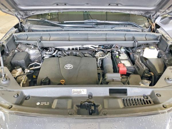 2021 TOYOTA HIGHLANDER