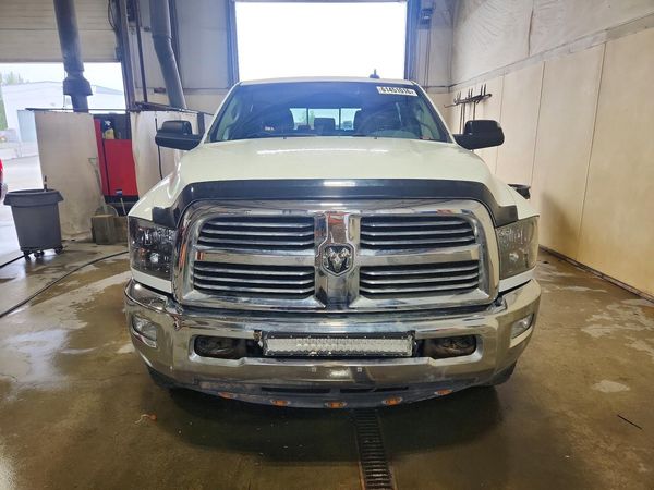 2013 RAM 2500 SLT