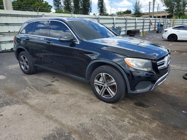 2016 MERCEDES-BENZ GLC GLC300