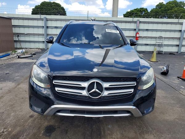2016 MERCEDES-BENZ GLC GLC300
