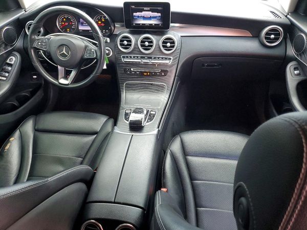 2016 MERCEDES-BENZ GLC GLC300