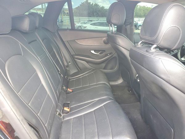 2016 MERCEDES-BENZ GLC GLC300