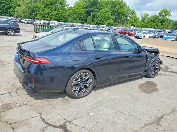 2025 BMW I5