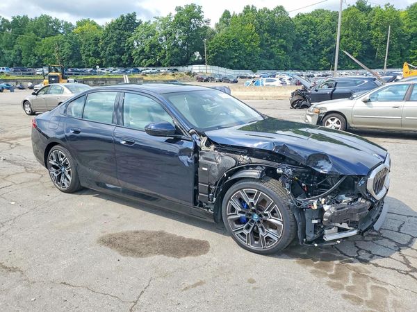 2025 BMW I5