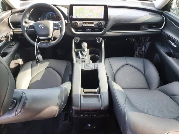 2024 TOYOTA GRAND HIGHLANDER