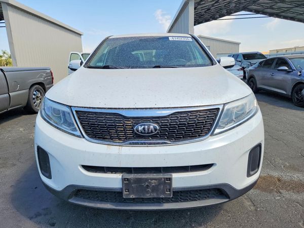 2015 KIA SORENTO GL