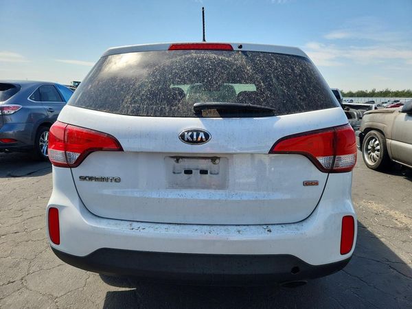2015 KIA SORENTO GL