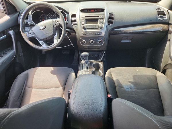 2015 KIA SORENTO GL