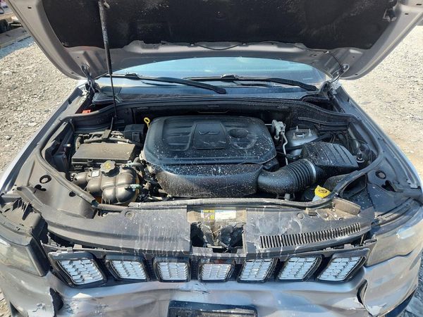 2021 JEEP GRAND CHEROKEE LAREDO 4X4