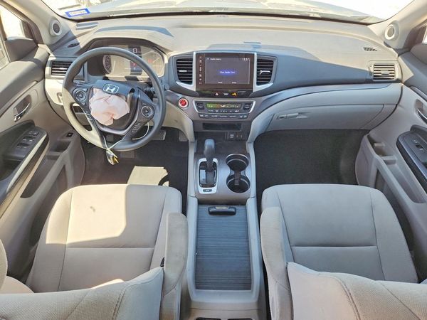 2017 HONDA PILOT EX — CKPT