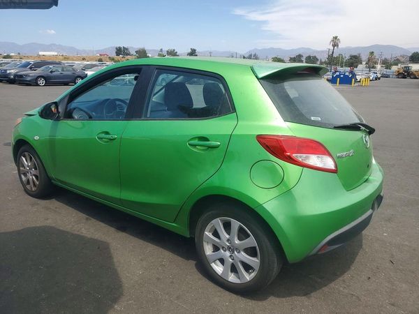 2013 MAZDA MAZDA2 Touring/GS