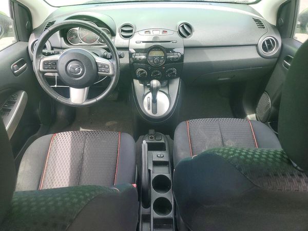 2013 MAZDA MAZDA2 Touring/GS