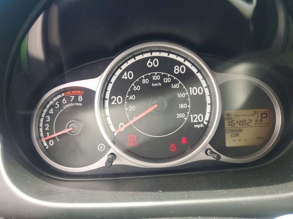 2013 MAZDA MAZDA2 Touring/GS