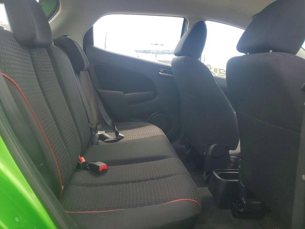 2013 MAZDA MAZDA2 Touring/GS