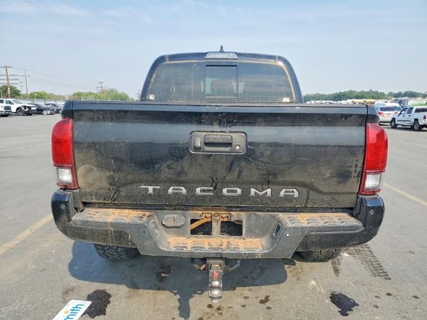 2019 TOYOTA TACOMA SR5