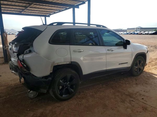 2021 JEEP CHEROKEE LATITUDE PLUS FWD