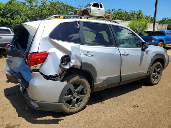 2024 SUBARU FORESTER