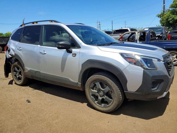 2024 SUBARU FORESTER