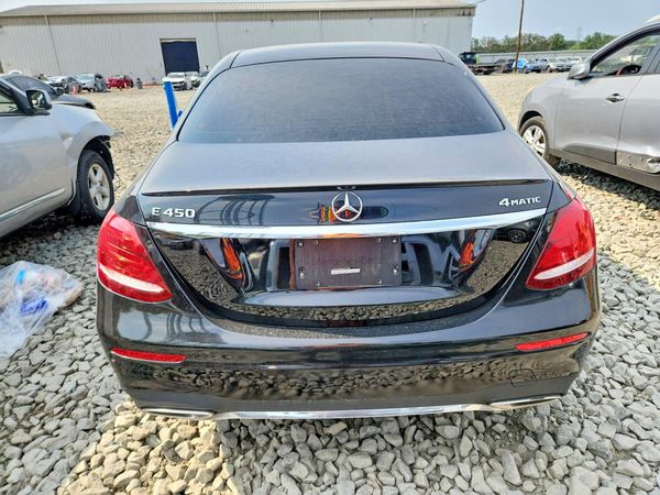 2019 MERCEDES-BENZ E