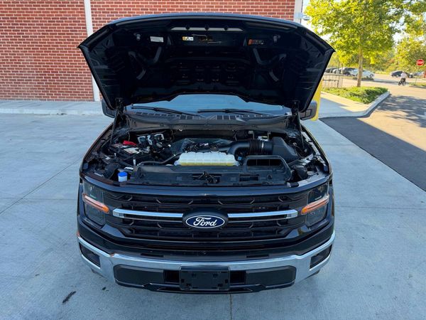 2025 FORD F150 XLT