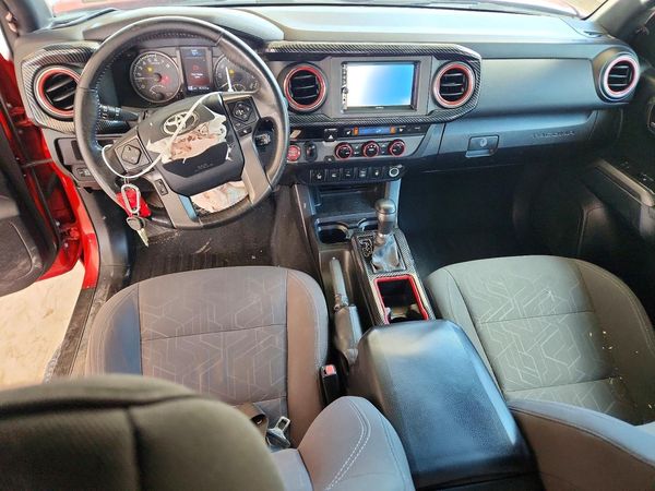 2016 TOYOTA TACOMA