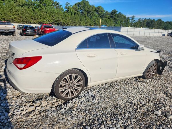 2018 MERCEDES-BENZ CLA