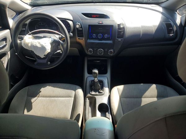 2015 KIA FORTE GL(Middle-low grade)